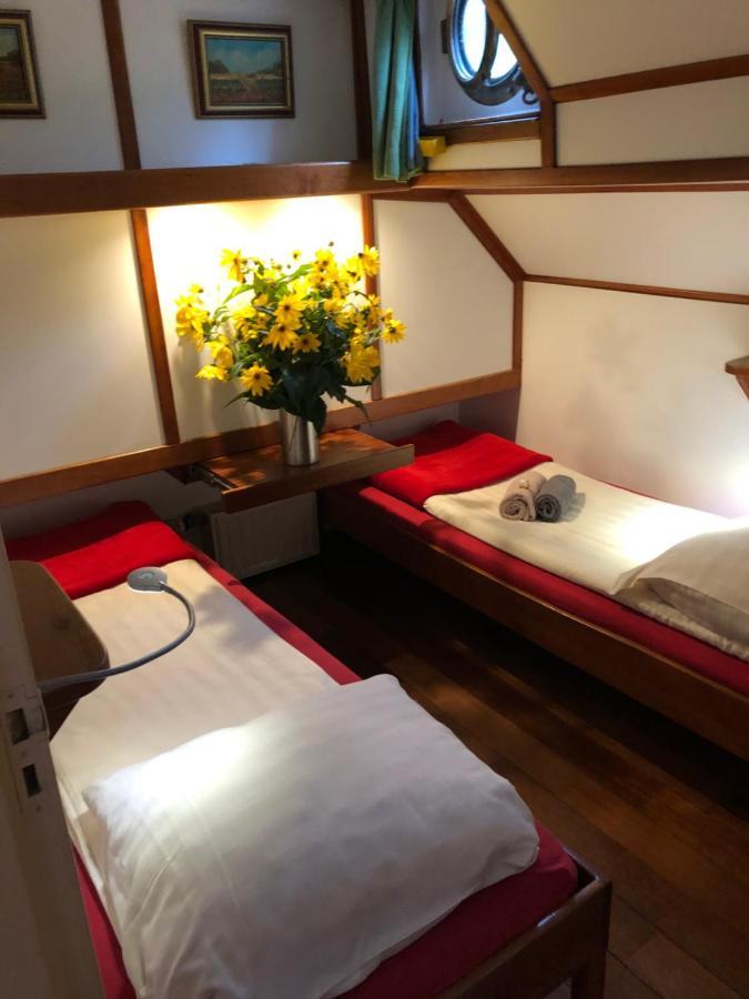 Hotelboot Zwaan Amszterdam Kültér fotó